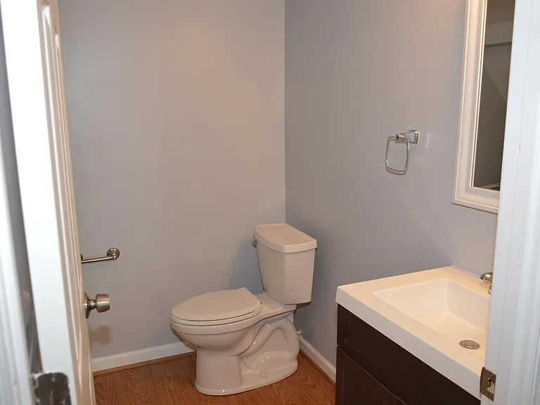 9852 Brookridge Ct — Photo 6