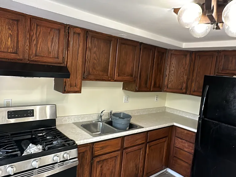 323 Union St #2 — Photo 7