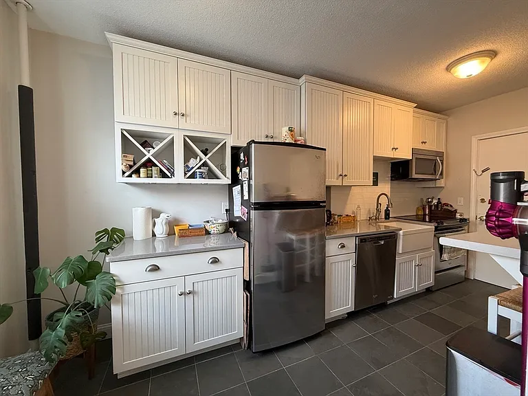 145 Englewood Ave #33 — Photo 7