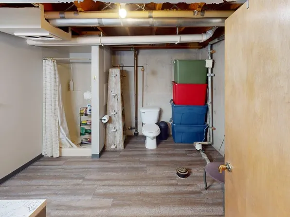 3052 15th St, Monroe, WI 53566