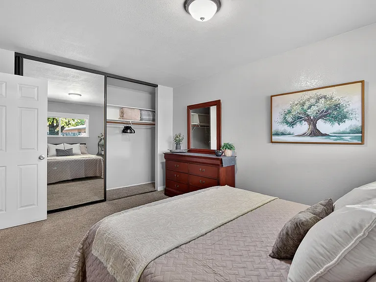 N Morgan Pl — Photo 17