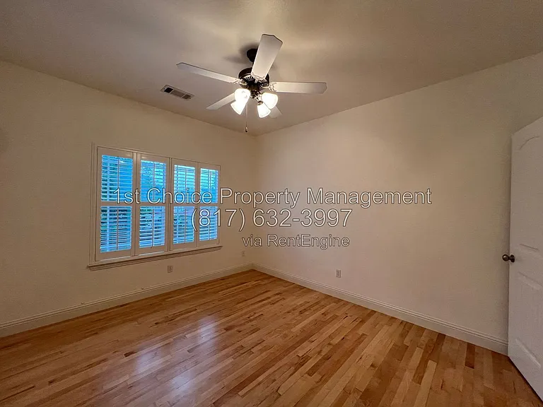 4730 Birchman Ave — Photo 36