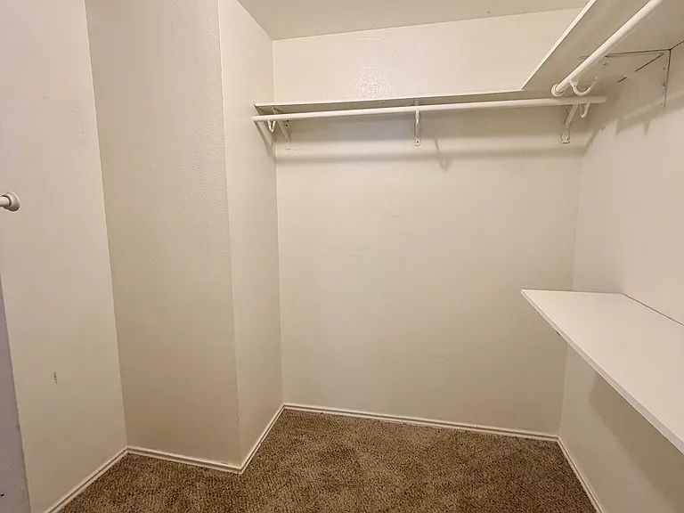 2732 Ingram Cir — Photo 14