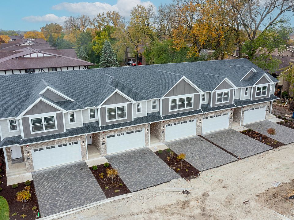 8300 W 111th St Palos Hills IL Zillow