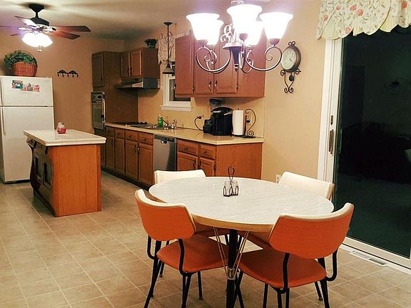5th image of 2436 Anita Dr