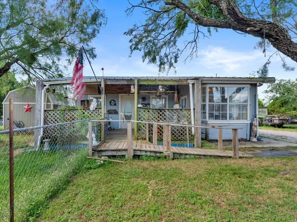 813 Odessa Street, Kingsland, TX 78639
