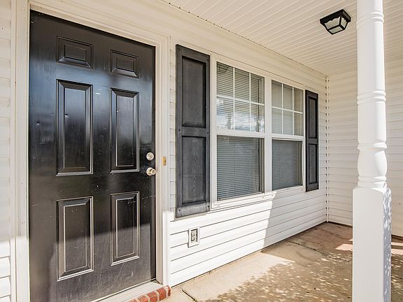 4th image of 906 Tapoco Ct