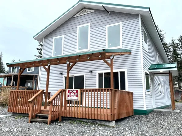 812 Lake Ave, Cordova, AK 99574