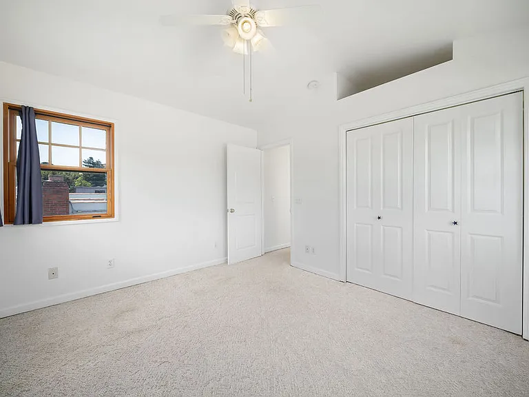 2525 Gail Pl — Photo 31