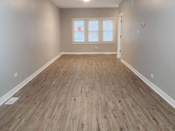 3rd image of 212 156th St