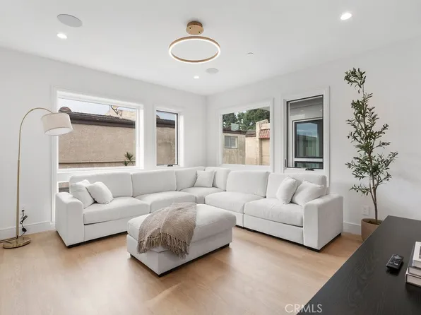 903 W Duarte Rd, Arcadia, CA 91007