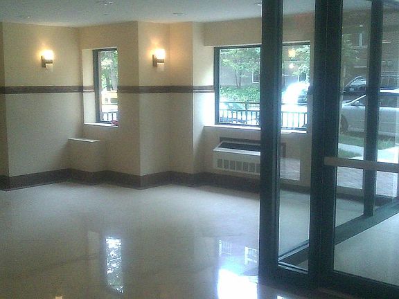 5th image of 8414 143rd St Penthouse 2