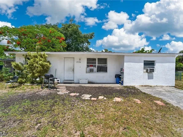 1904 Fountain St, Fort Myers, FL 33916
