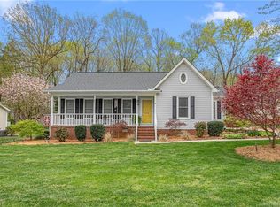 124 Holly Ridge Ln, Mebane, NC 27302