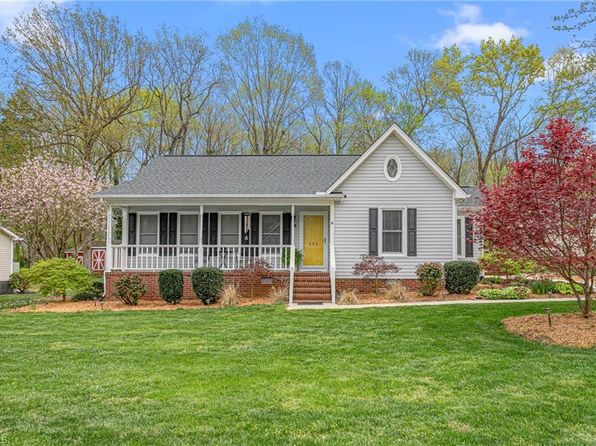124 Holly Ridge Ln, Mebane, NC 27302