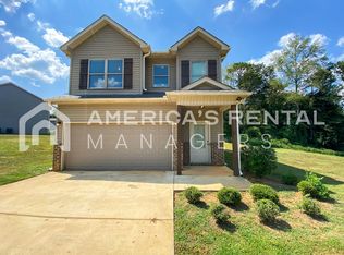 289 Buckhorn Cir, Weaver, AL 36277