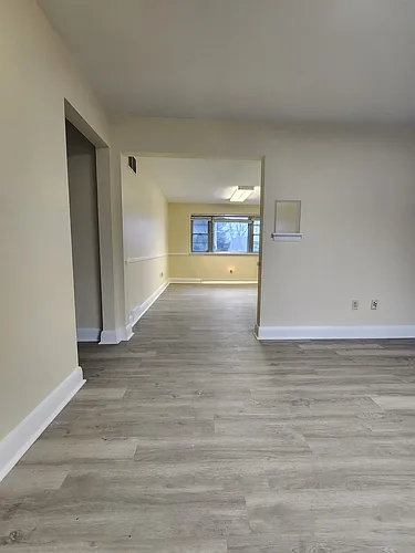 270 S Progress Ave #1 Photo 1