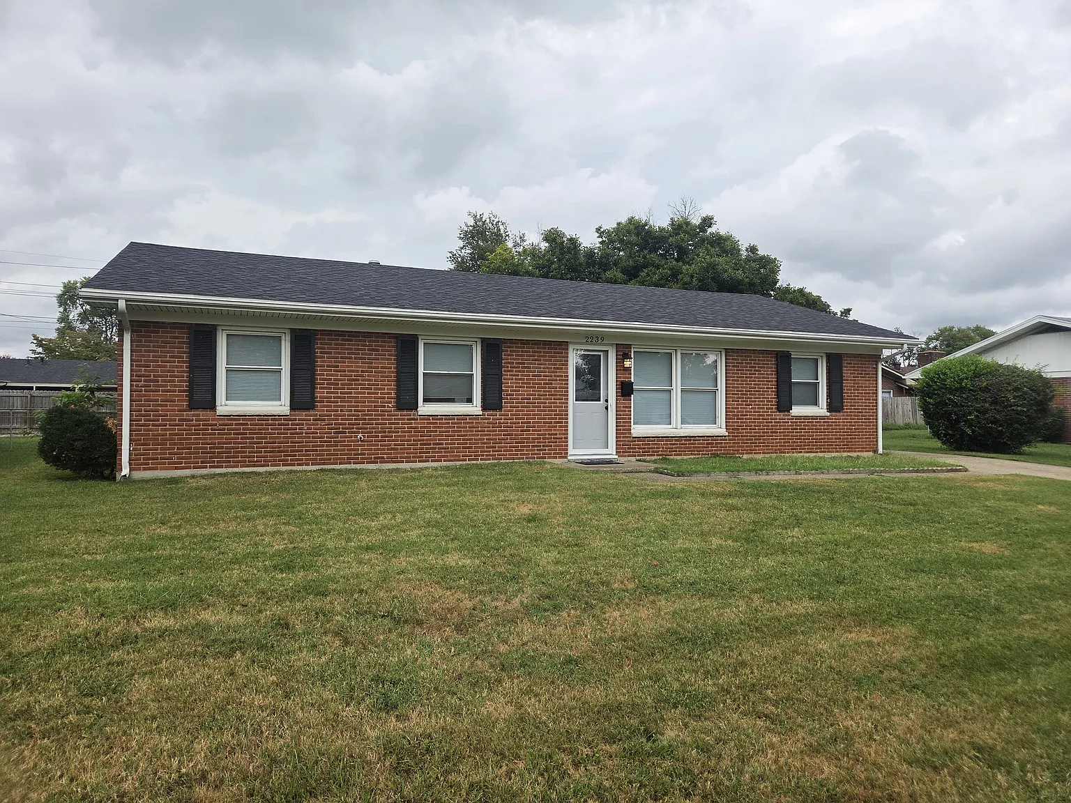 4 bed, 1392 sqft, $1,800 — Photo 2