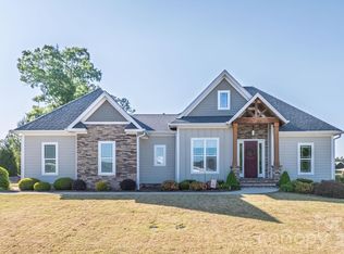285 Jaida Ln, Oakboro, NC 28129