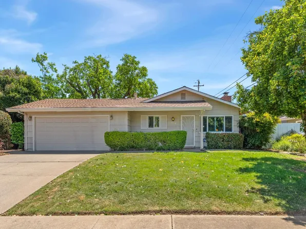 10404 River Wood Way, Rancho Cordova, CA 95670
