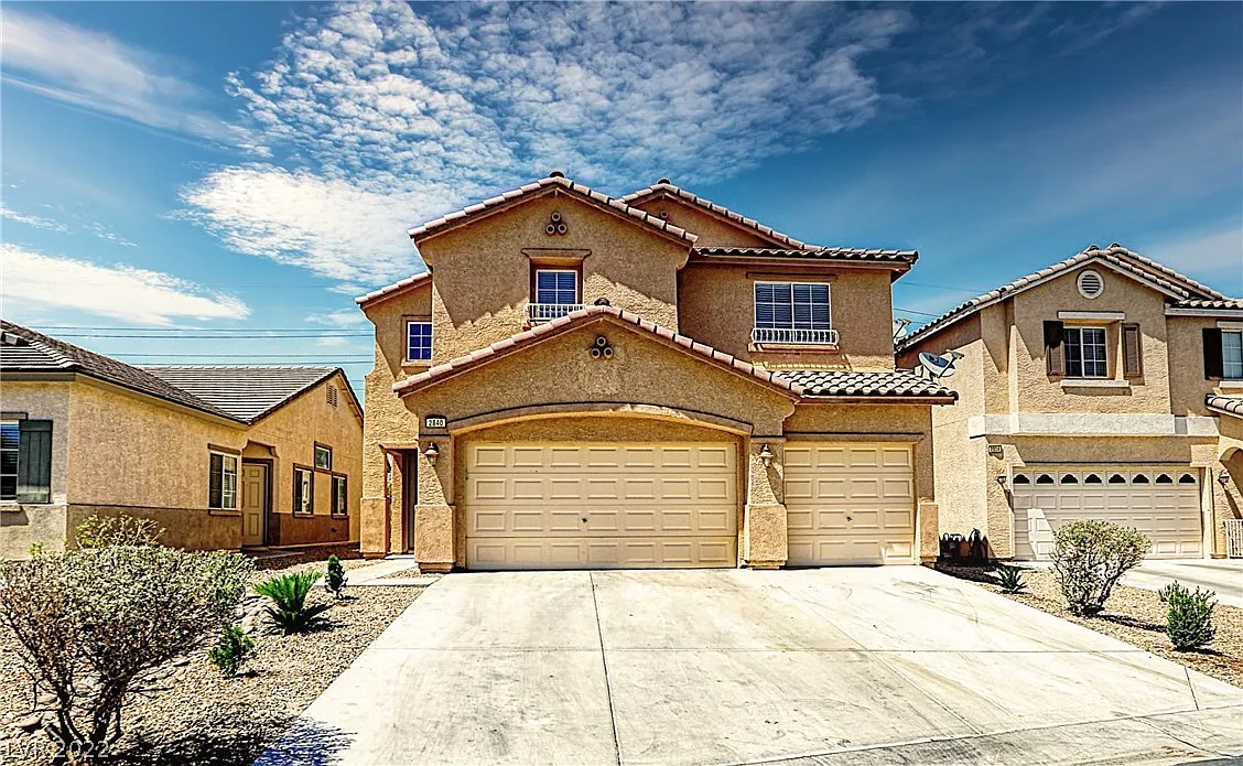 4 bed, 2667 sqft, $2,700 — Photo 1