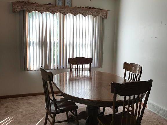 4th image of 308 Park Dr