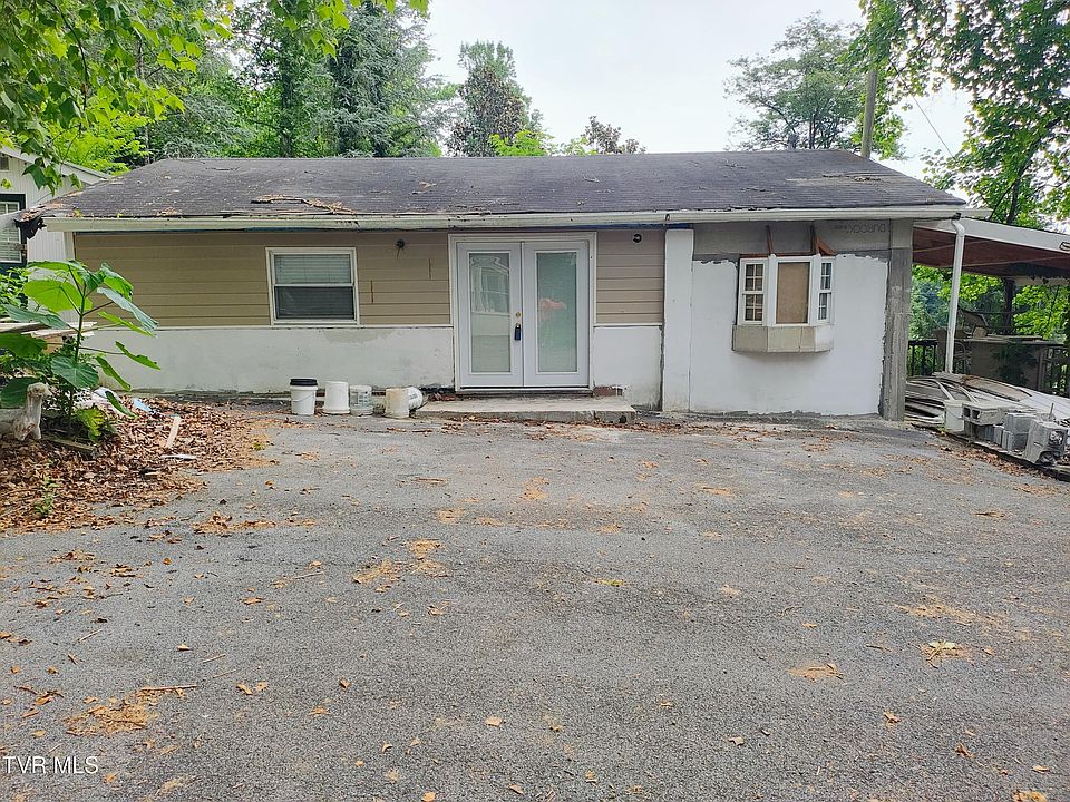1st image of 514 Ranier Dr