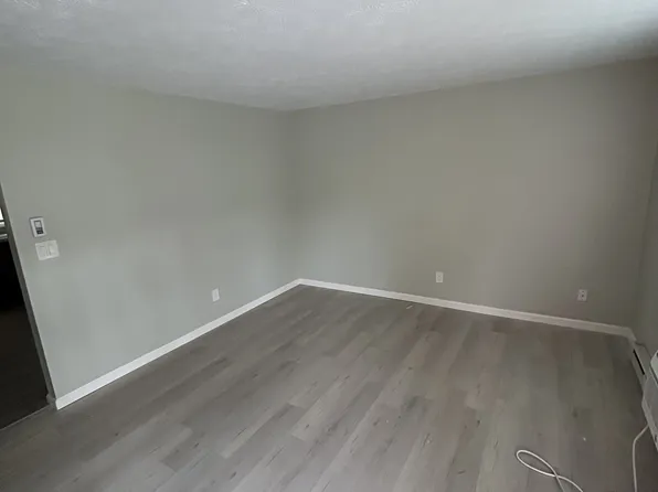 99 Lawrence St #3, Palmer, MA 01069