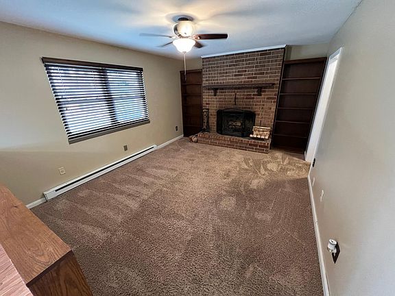 3rd image of 1440 Skylark Dr