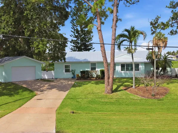 548 SW Aster Road, Port St Lucie, FL 34953