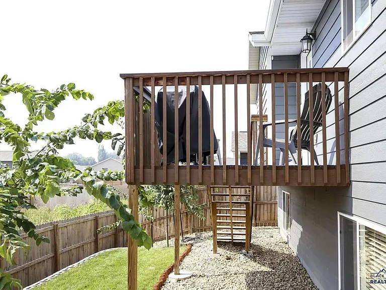 2915 Hutt Ct — Photo 19