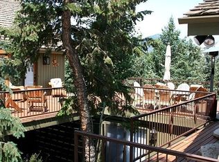 33770 Woodland Dr, Evergreen, CO 80439