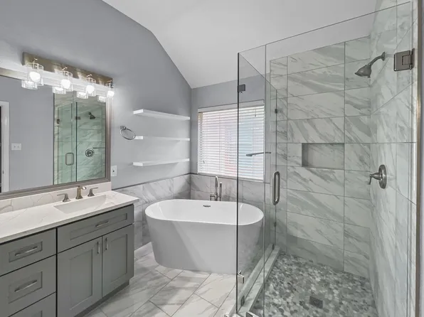 5624 Bedford Ln, The Colony, TX 75056