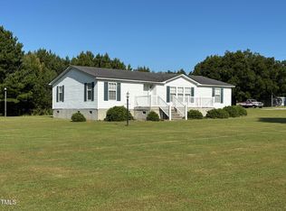 99 Kelly Rd, Henderson, NC 27537