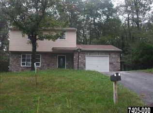 20 Shamrock Ln, Etters, PA 17319