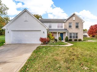 8626 Golden Falls Cir, Avon, IN 46123