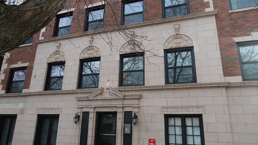 1 bed, 1.0 bath, 900 sqft, $1,650 — Photo 1