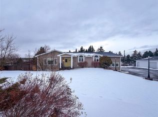 129 Marine Dr, Grand Bank, NL A0E1W0