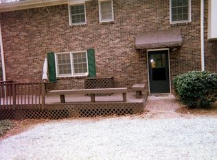 1402 Mary Dale Dr, Lilburn, GA 30047
