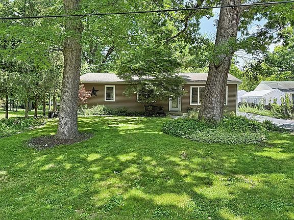 4th image of 6506 Blaine Pl