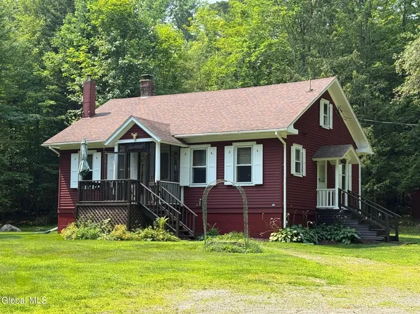 3 Anderson Drive, Schroon Lake, NY 12870