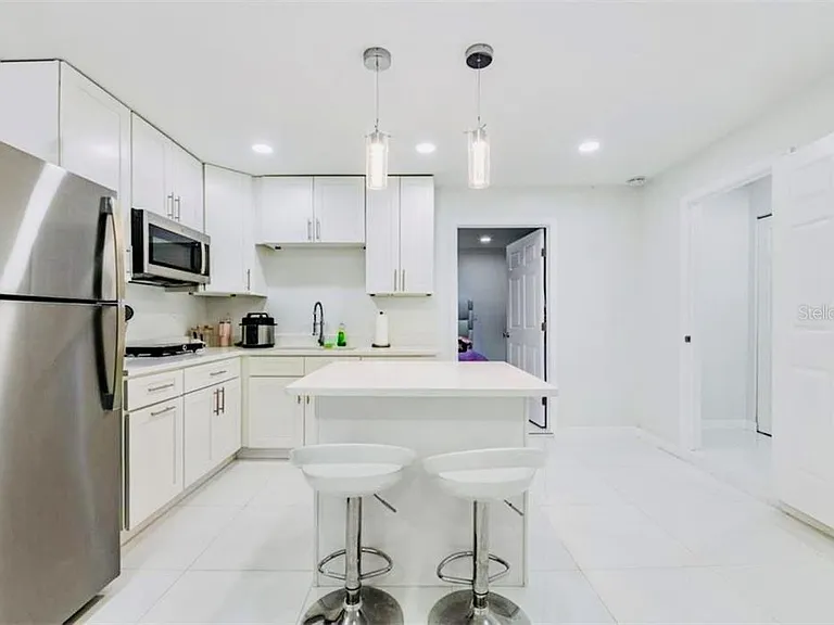 16107 Pebblebrook Dr #2 — Photo 3
