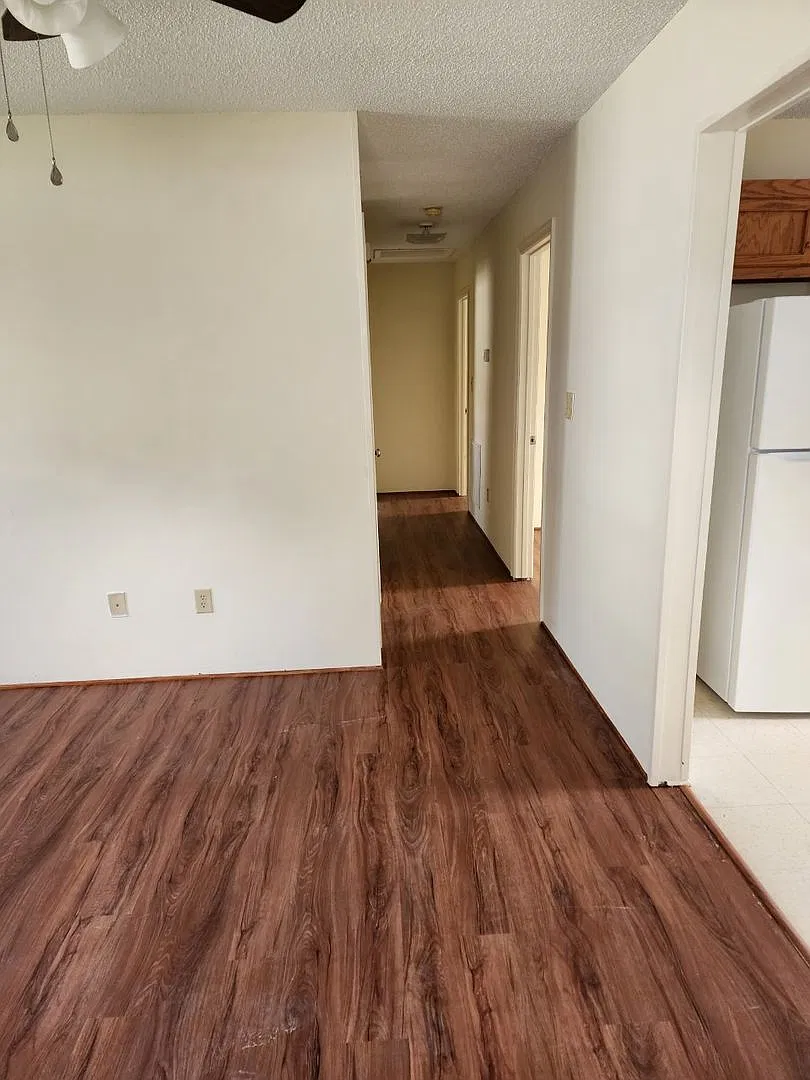 Centrally Located. Close to Elizabeth City State & Coast Guard Base — Photo 3