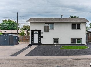 3816 Devonshire Ln, Pueblo, CO 81005