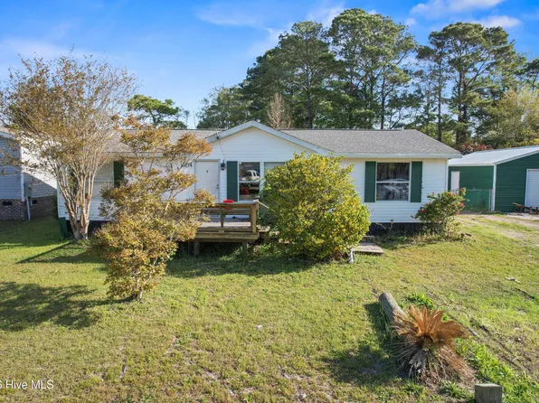 1134 Barefoot Bay Place SW, Supply, NC 28462