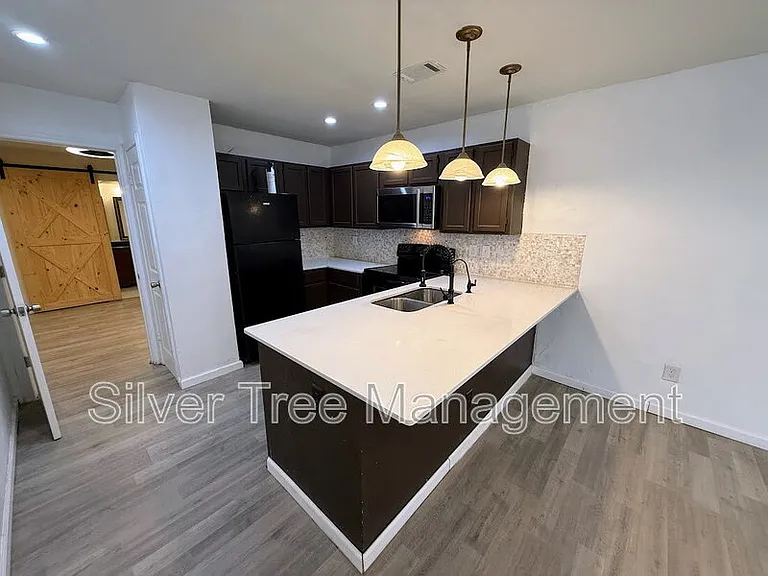 9835 Walnut St #102 — Photo 7