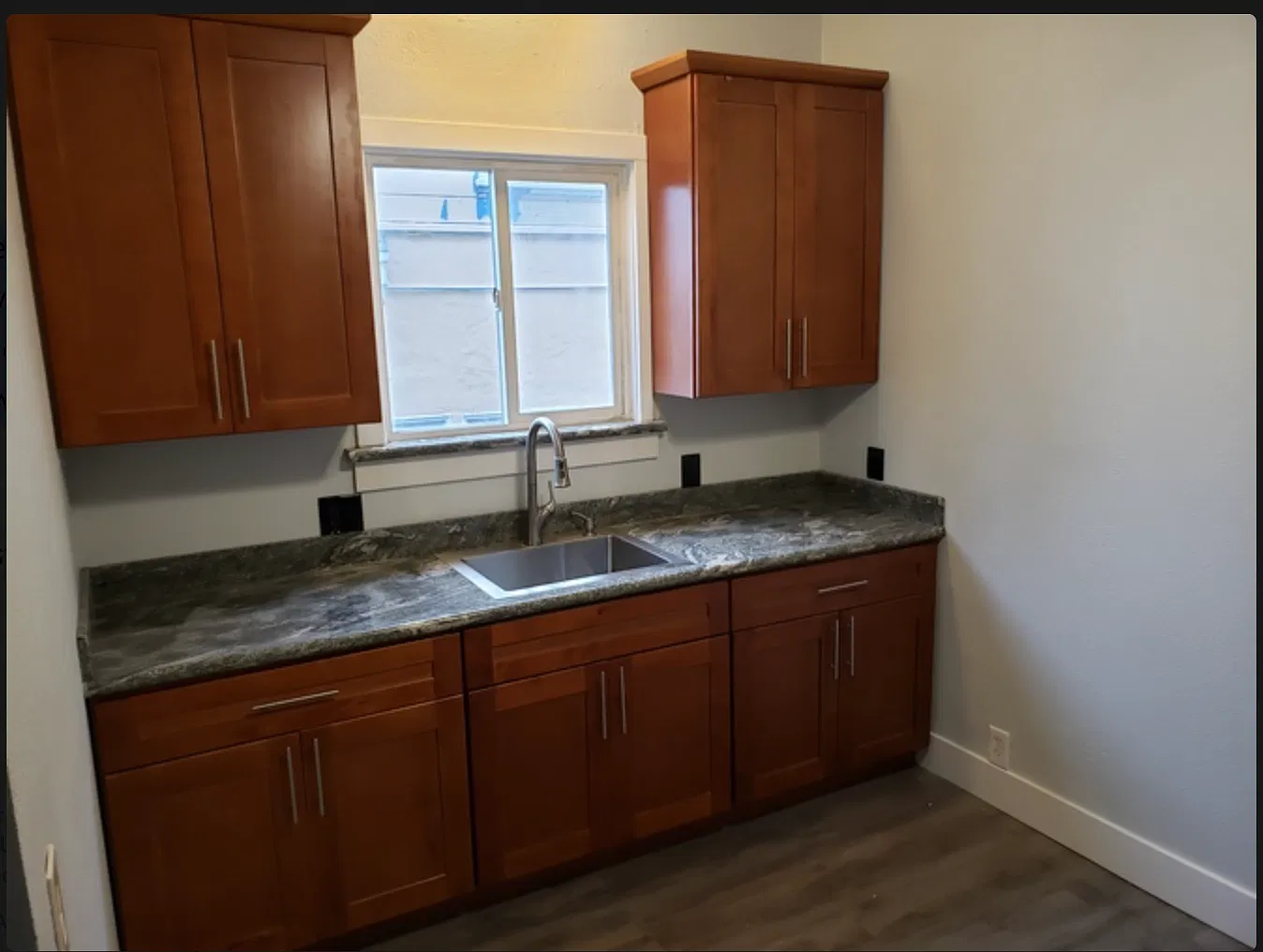 2 bed, $2,400 — Photo 3