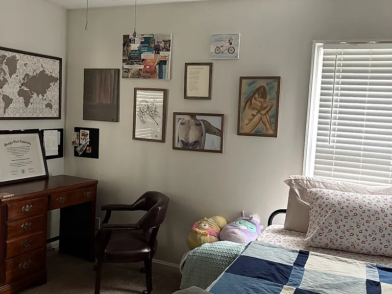 2880 Hall Dr SE — Photo 2