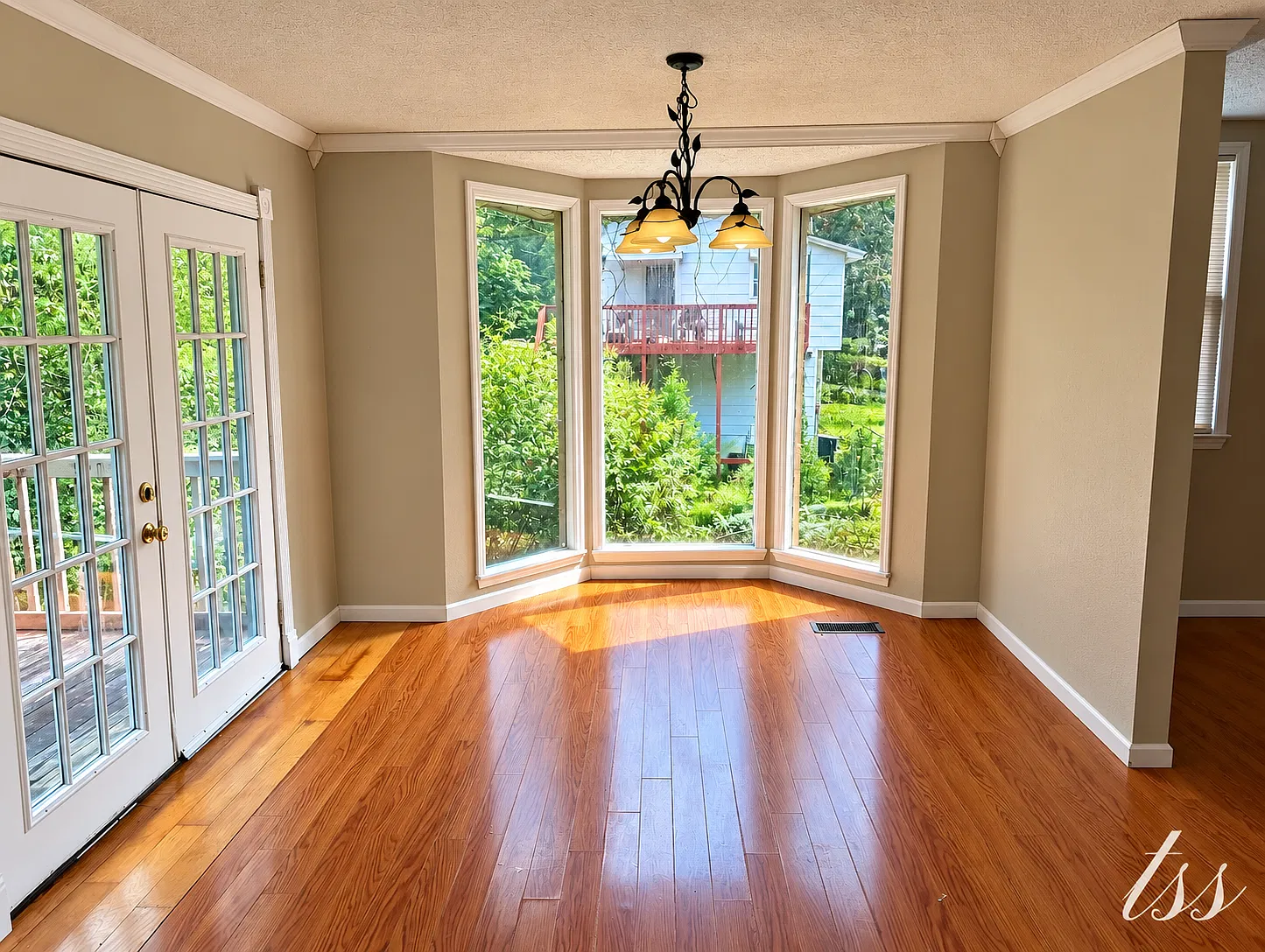 2 bed, 1200 sqft, $1,595 — Photo 2