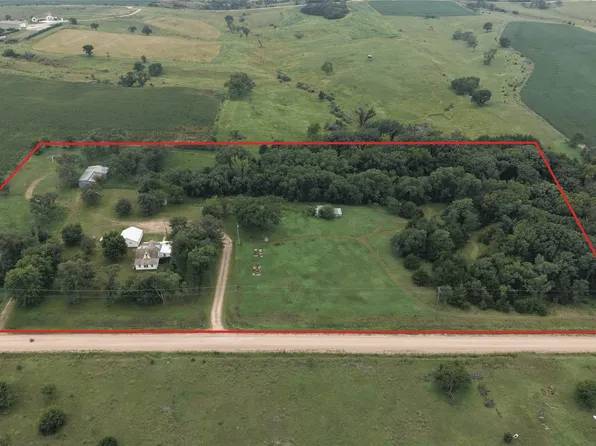 3657 Road Pq, Nelson, NE 68961